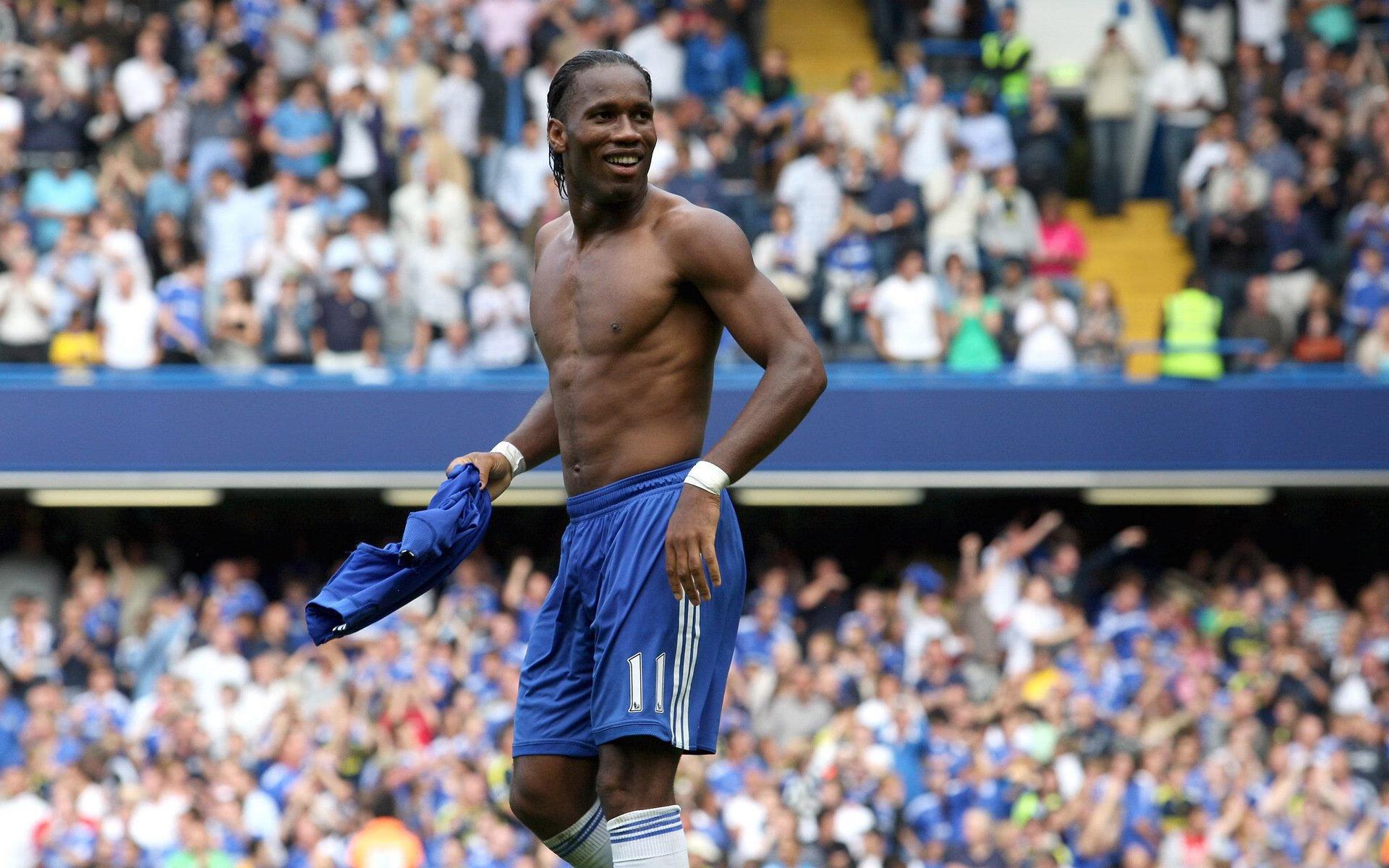 切尔西10人狂轰12球！图赫尔战术魔法铸就全攻风暴