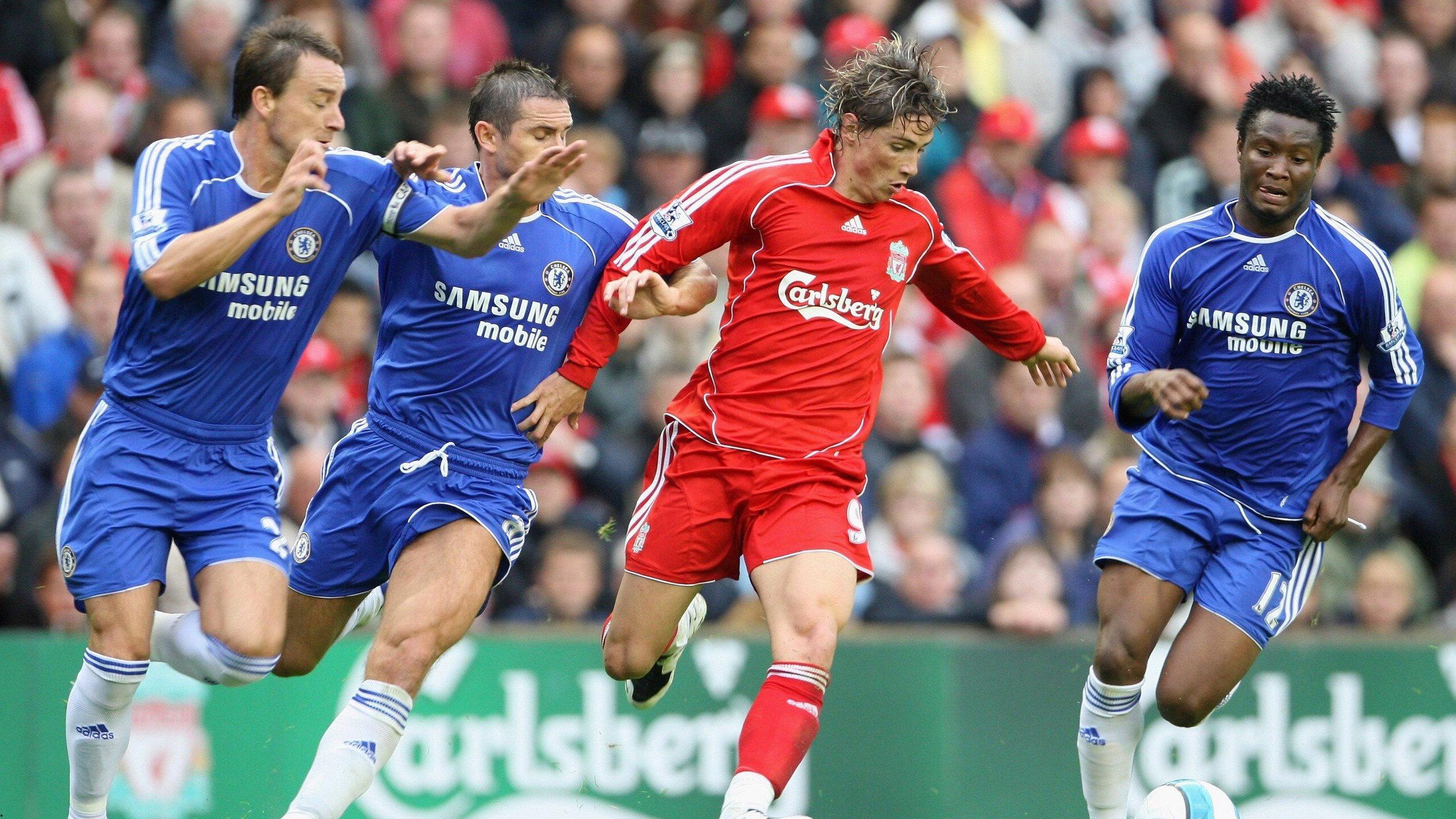 豪门争夺顶级射手,夏季转会窗口聚焦前锋大挪移